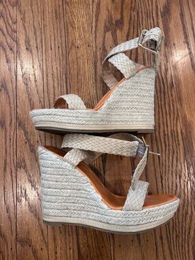 Woven Espadrille Wedge Sandals - Cream